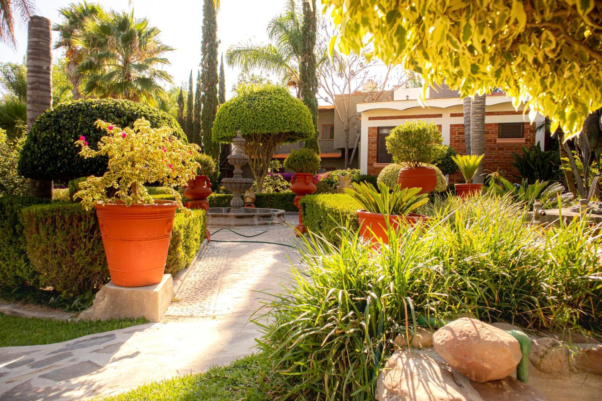 Hotel El Dorado - Cerca De Chapala Y Del Aeropuerto Ixtlahuacán de los Membrillos 외부 사진