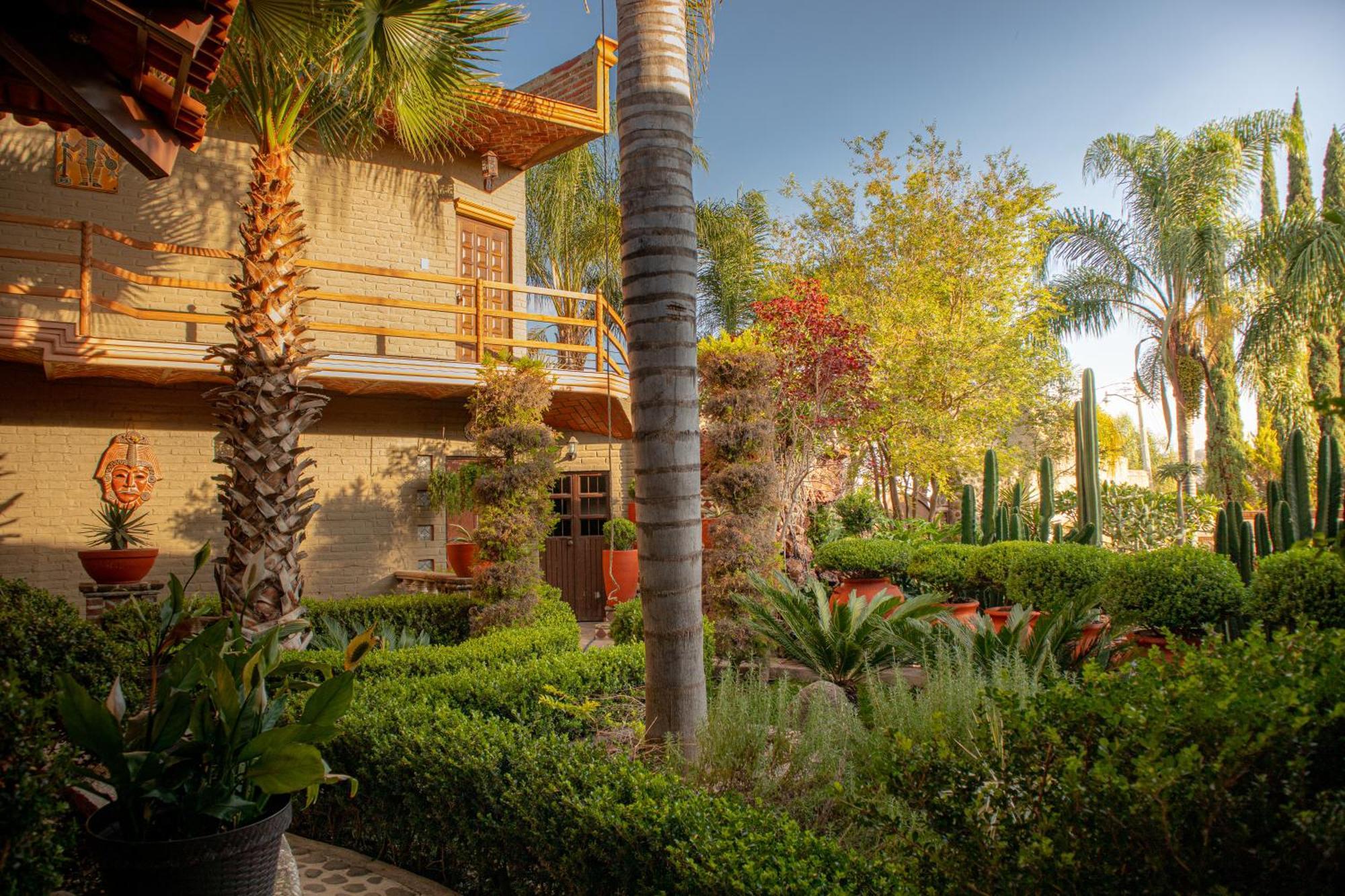 Hotel El Dorado - Cerca De Chapala Y Del Aeropuerto Ixtlahuacán de los Membrillos 외부 사진